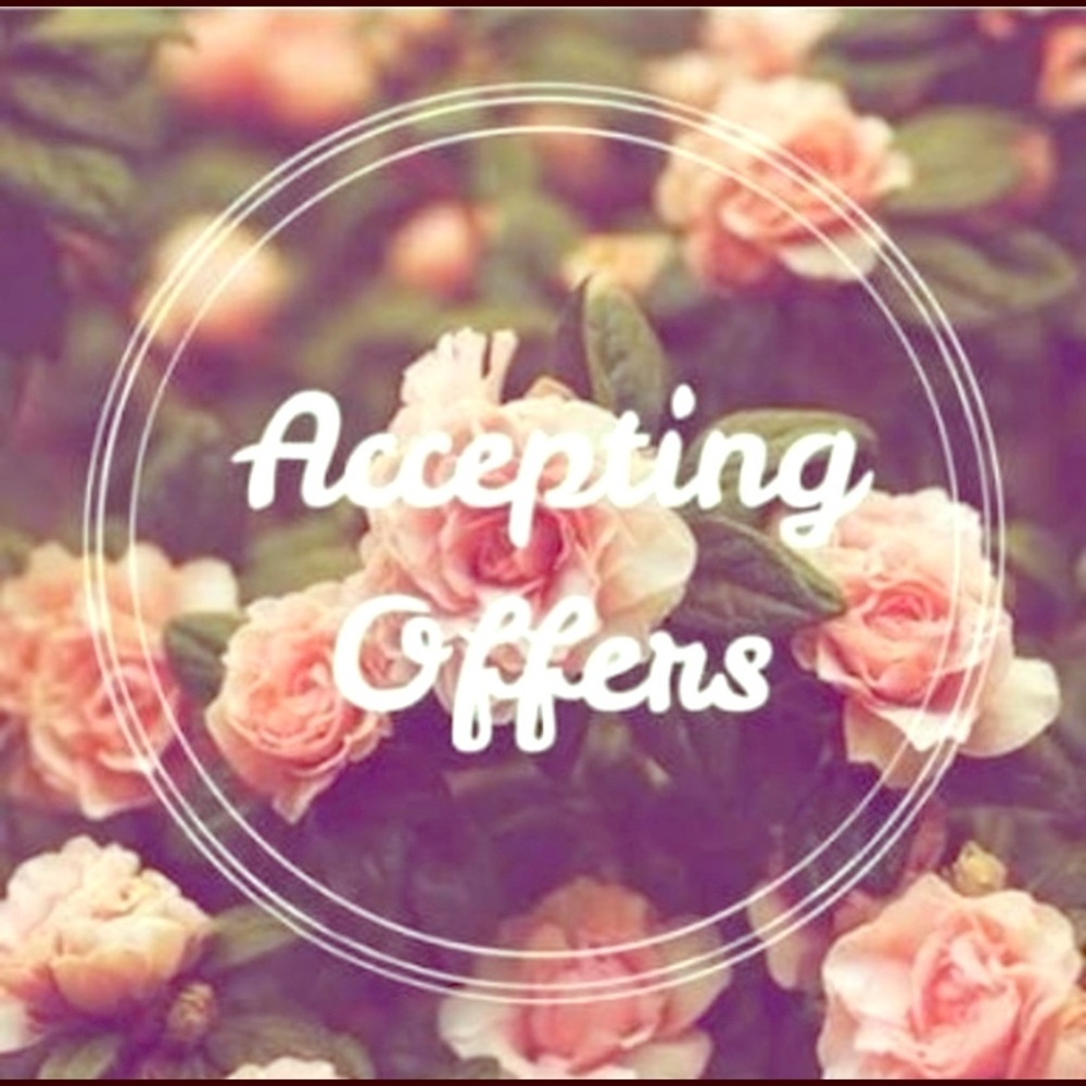 💗💗💗Accepting reasonable offers.💗💗💗